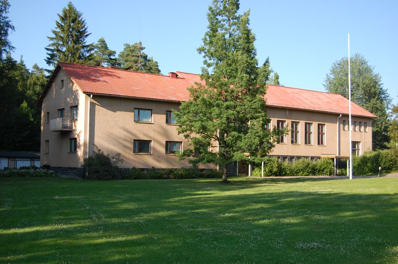 &nbsp;(Sinikka Myyrä&nbsp;7.7.2011)