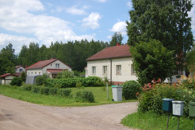 &nbsp;(Sinikka Myyrä&nbsp;7.7.2011)