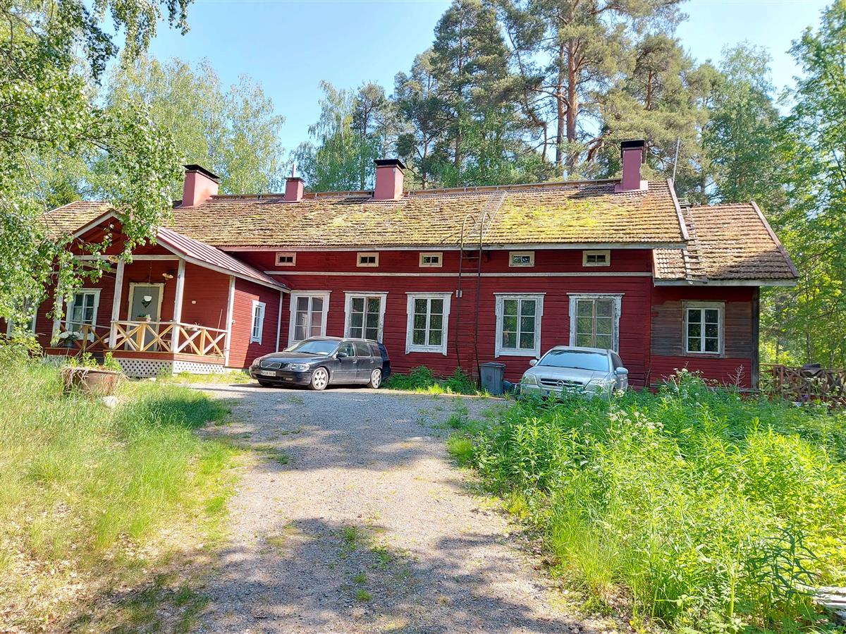 &nbsp;(Niina Uusi-Seppä&nbsp;2023)