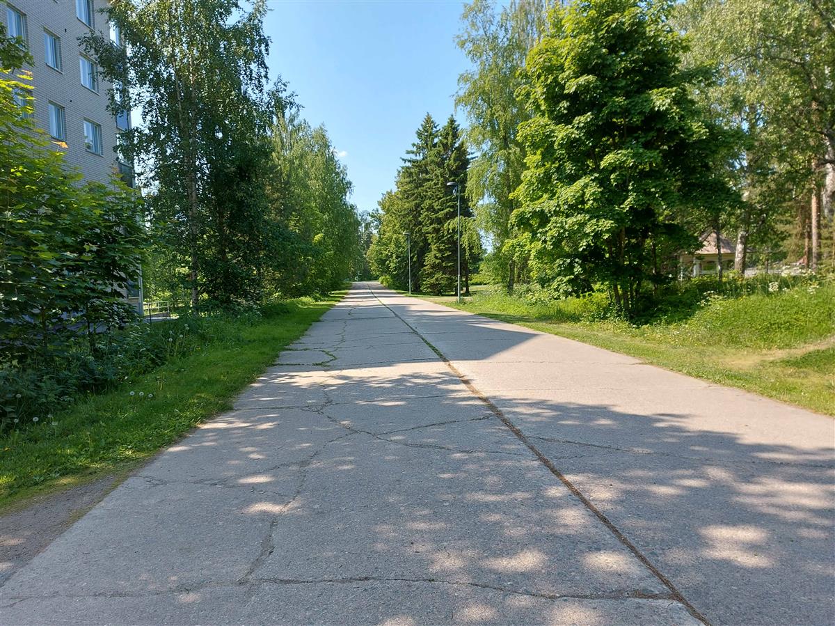 Betonitietä&nbsp;(Niina Uusi-Seppä&nbsp;2023)
