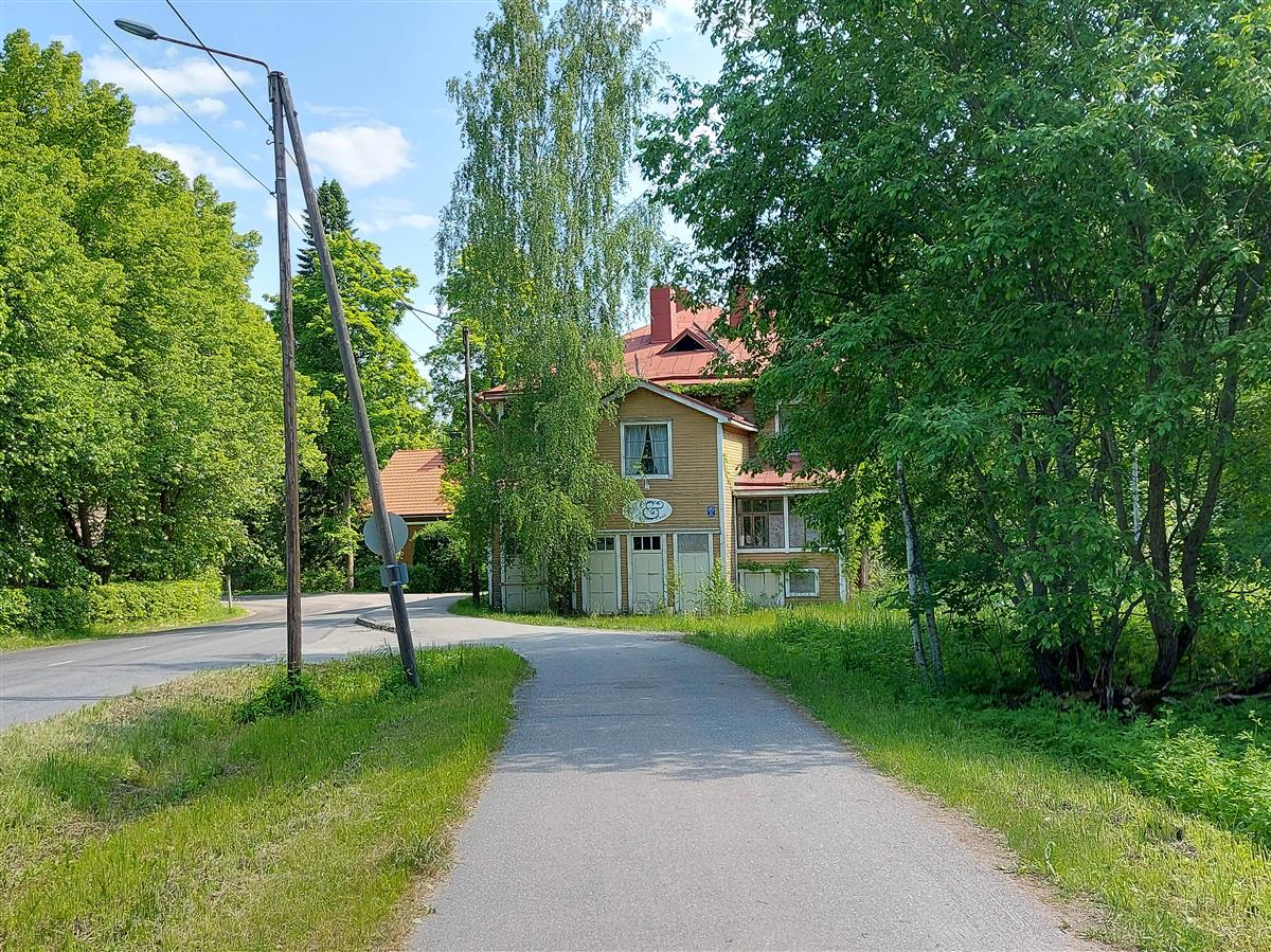 &nbsp;(Niina Uusi-Seppä&nbsp;2023)