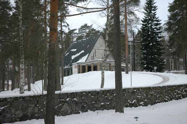 &nbsp;(Elina Lyijynen&nbsp;8.12.2005)