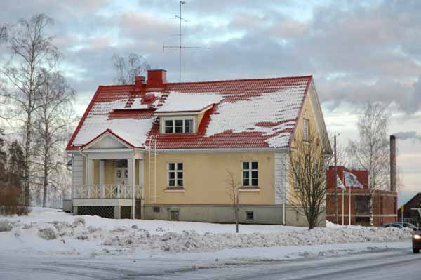&nbsp;(Elina Lyijynen&nbsp;13.12.2005)