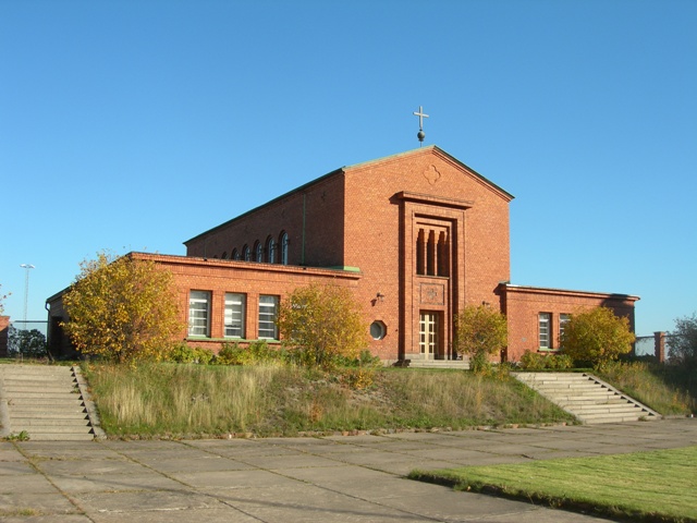 Kirkkorakennus.&nbsp;(Miikka Kurri&nbsp;6.10.2010)