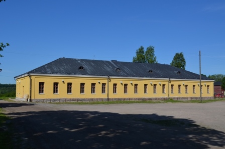 Itäinen julkisivu.&nbsp;(Katri Nousiainen&nbsp;3.7.2015)