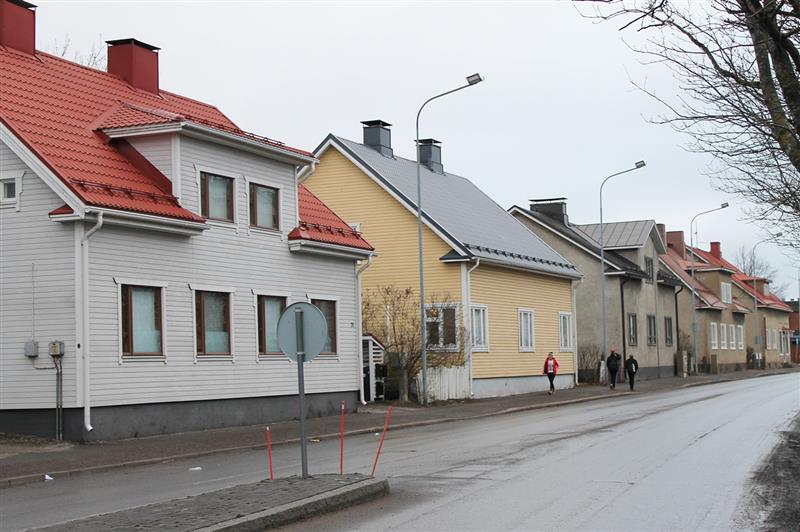 Katunäkymä Armilankadulta itään.&nbsp;(Tiina Heikkilä&nbsp;17.1.2020)