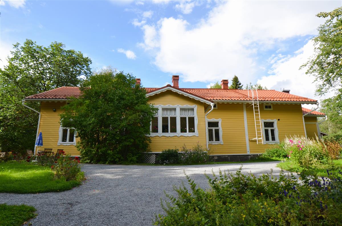 Saimaan kanavan museon päärakennus kaakosta päin kuvattuna.&nbsp;(Päivi Makkonen&nbsp;2026)