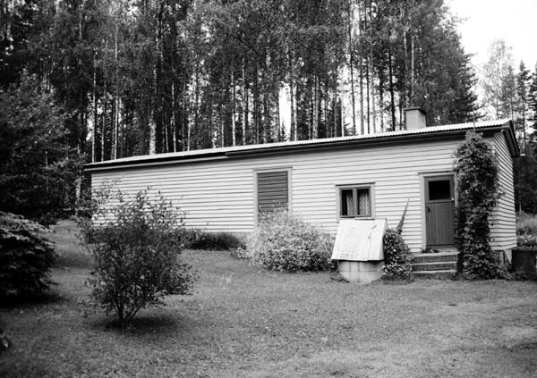 Sauna koillisesta.&nbsp;(Iiris Virtasalo&nbsp;1999)