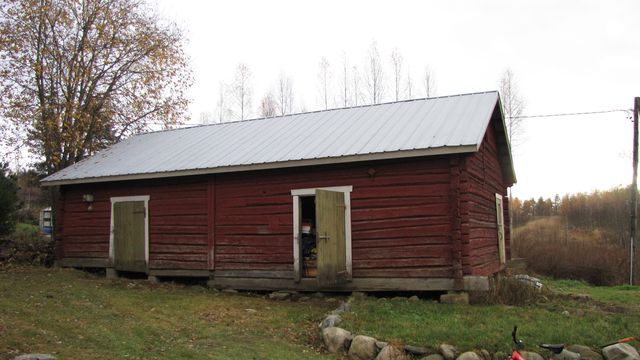 Aittarakennus.&nbsp;(Niina Ahlfors&nbsp;lokakuu 2012)