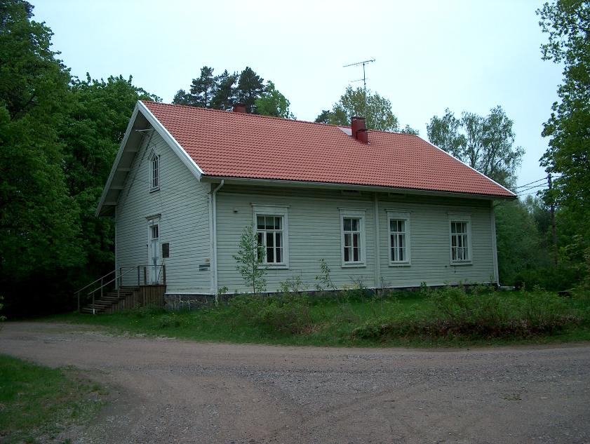Miettilän kasarmit. Entinen komppanianpäällikön asunto.&nbsp;(Pöyry Environment Oy/Veijovuori&nbsp;2007)