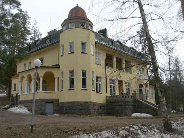 Rantalinna&nbsp;(Miikka Kurri&nbsp;20.4.2011)