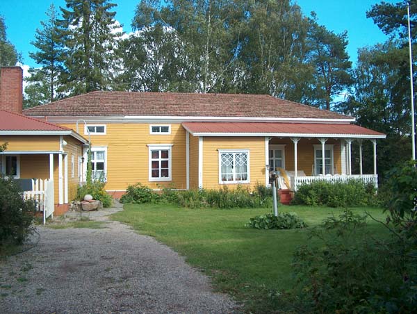 Päärakennus.&nbsp;(Pöyry Environment/Matti Veijovuori&nbsp;2007)