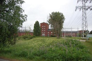 Kuva: Kytkinasema, konttori&nbsp;(Sinikka Myyrä&nbsp;4.7.2011)