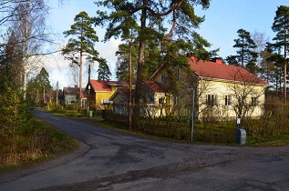 Kuva: Katunäkymää Temppelikadulta Tornikujalle.&nbsp;(Miikka Kurri&nbsp;3.11.2011)