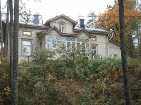 Kuva: &nbsp;(Kaija Kiiveri-Hakkarainen&nbsp;29.9.2003)