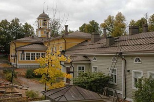 Kuva: &nbsp;(Seppo Pelkonen&nbsp;1.10.2004)