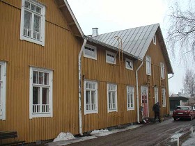 Kuva: &nbsp;(Kaija Kiiveri-Hakkarainen&nbsp;14.4.2003)