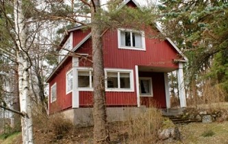 Kuva: Leminniemen huvilan rakennuttu kirkkoherra Tawast 1900-luvun alkuvuosina.&nbsp;(Teija Ahola&nbsp;Toukokuu 2010)