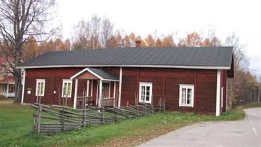 Kuva: Väentupa.&nbsp;(Niina Ahlfors&nbsp;lokakuu 2012)