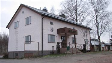 Kuva: Niukkalan kirjasto.&nbsp;(Niina Ahlfors&nbsp;lokakuu 2012)