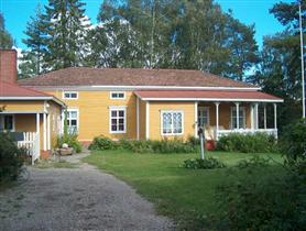 Kuva: Päärakennus.&nbsp;(Pöyry Environment/Matti Veijovuori&nbsp;2007)